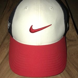 Nike Golf Flex Fit Hat